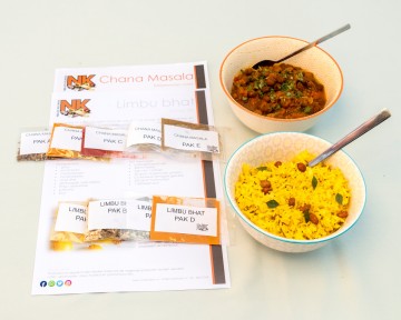 Maaltijdpakket    kikkerewten curry met citroen rijst  jpg