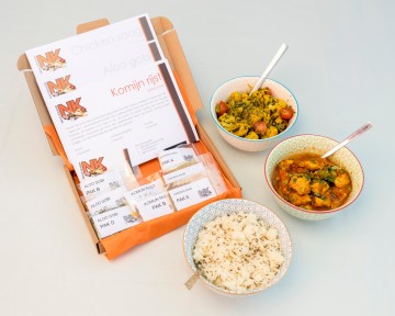 Maaltijdpakket - Kip curry, aardappel-bloemkoolcurry met komijnrijst