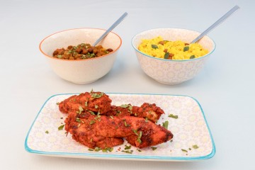Tandoori kip en kikkererwtencurry met citroenrijst